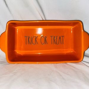 Trick Or Treat Baking Pan